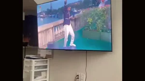 Snoop dog is so high I love it